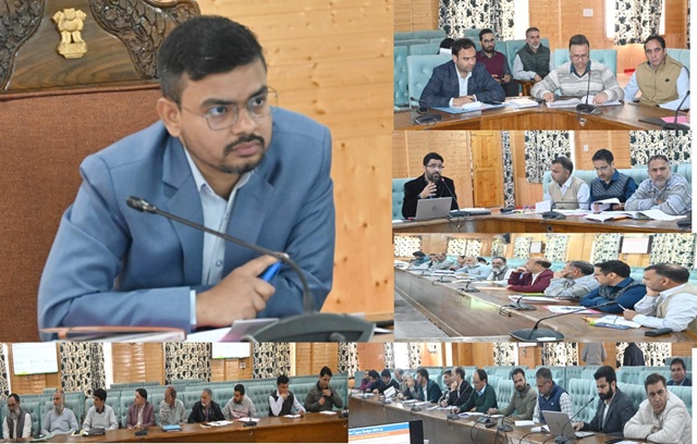 'DC Kulgam lays emphasis on the Executive Engineers to complete the projects under timelines'